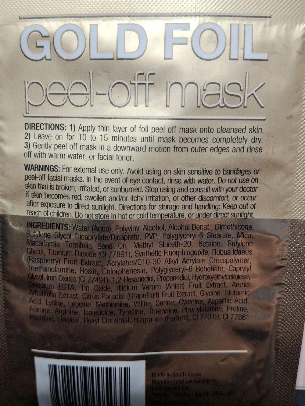 Shower Cap MasqueBAR Gold Foil Peel-Off Mask & Jade Facial Roller Set